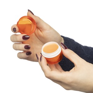 Ajakbalzsam, narancs (test�pol� anyagok)