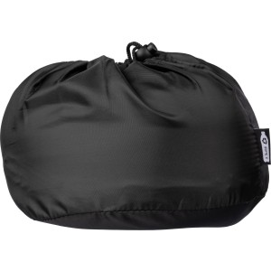 Utaz�p�rna eml�kez�habbal, sz�rke (utaz�cikk)